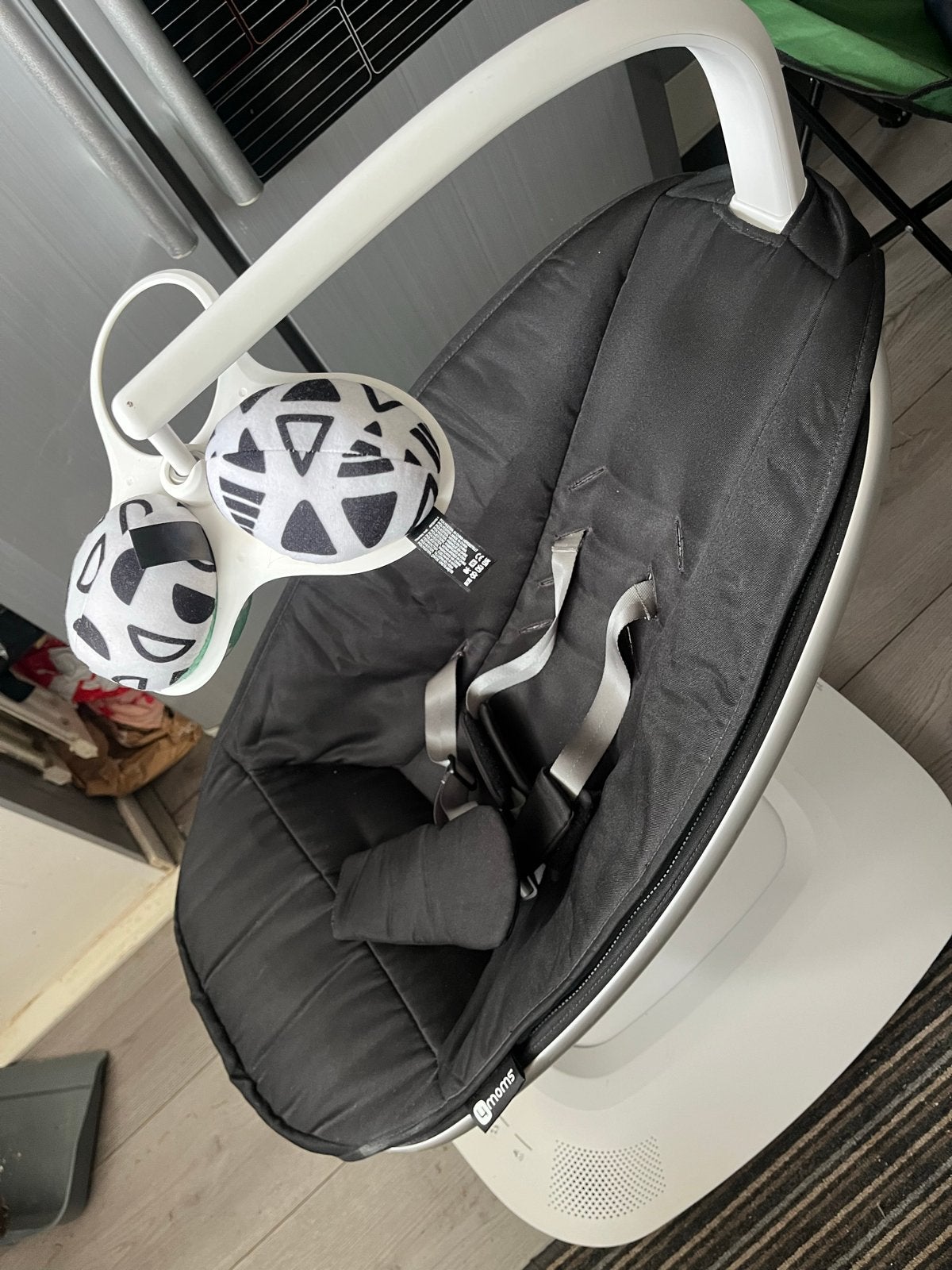 4Moms MamaRoo Schommelstoel - Zo goed als nieuw, Ophalen, Gebruikt