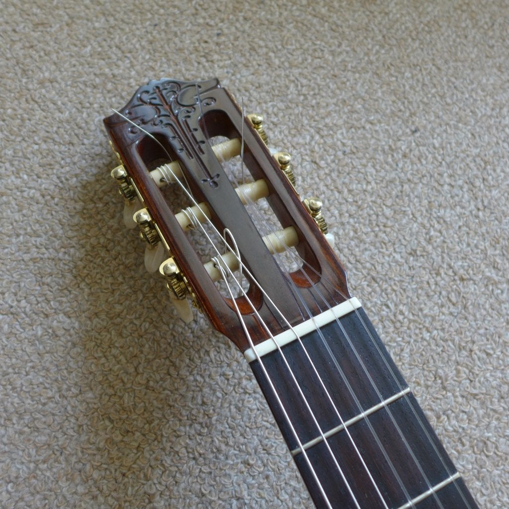 Japanse Klassieke Gitaar (Luxor) Gegraveerde Kop., Ophalen, Gebruikt, Klassieke of Spaanse gitaar