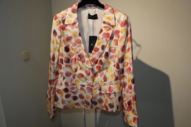 Rena Lange zijde jasje kleurrijke print mooi model Nieuw D40, Kleding | Dames, Maat 38/40 (M), Overige kleuren, Verzenden, Jasje