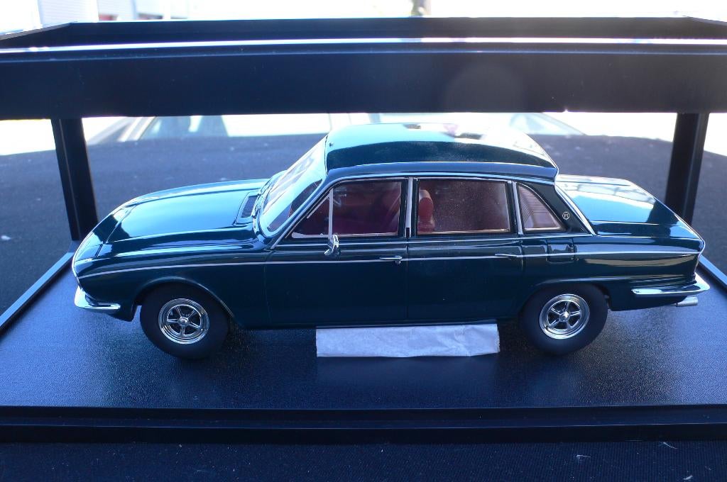 triumph 2500pi - groen - 1969- cult scale models - 1/18, Hobby en Vrije tijd, Modelauto's | 1:18, Nieuw, Overige merken, Verzenden