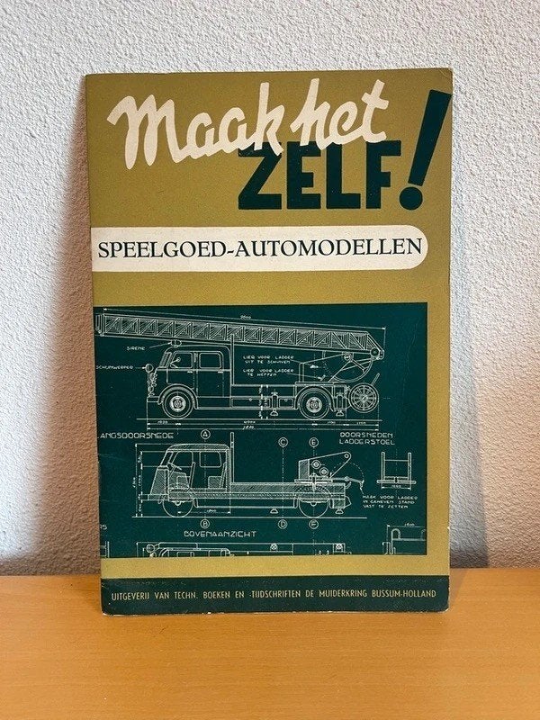 Vintage jaren 50 bouwtekeningen speelgoedauto’s – Maak het, Ophalen of Verzenden, Gelezen, Overige onderwerpen