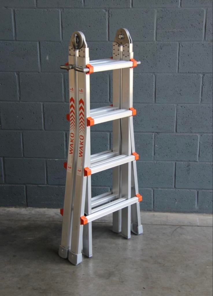 Waku ladder 4x4 - Perfecte staat, lichte gebruikerssporen, Doe-het-zelf en Verbouw, Ladders en Trappen, Ophalen of Verzenden, Zo goed als nieuw