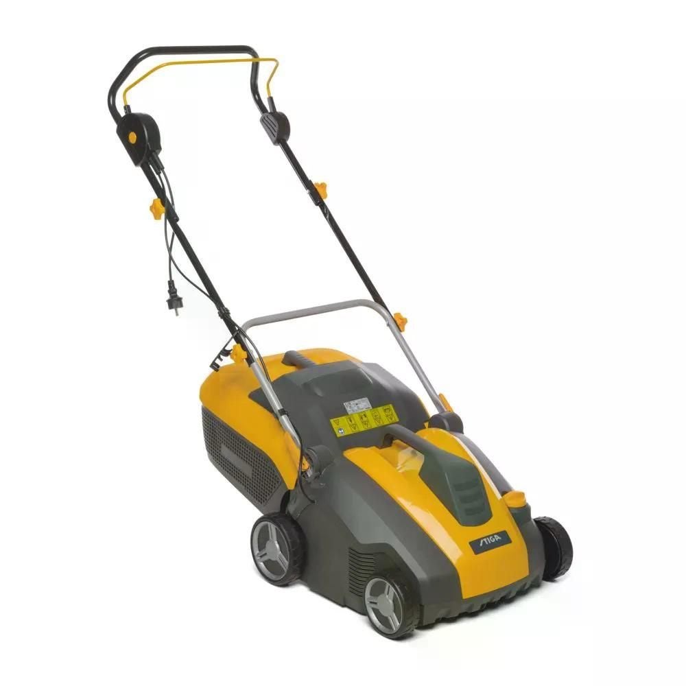 Stiga SV 415 nu € 169,- Elektrische verticuteermachine