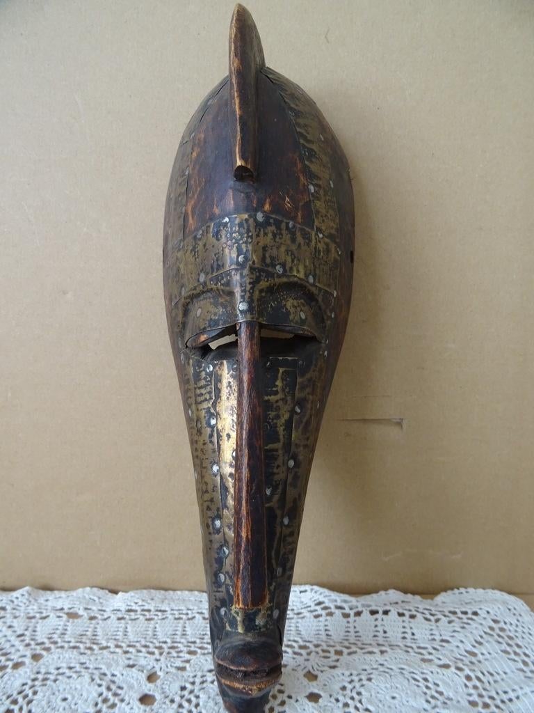 Houten masker Asmat Papoea Nieuw Guinea 33cm met koperbeslag, Ophalen of Verzenden