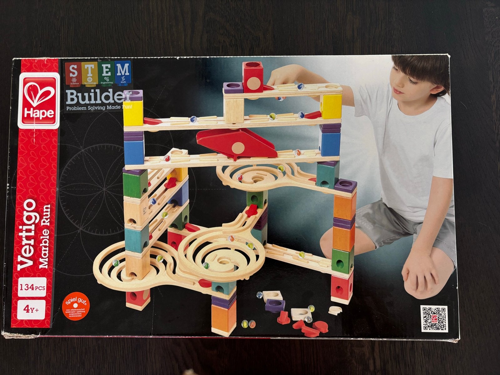 Hape Quadrilla Vertigo houten knikkerbaan, Kinderen en Baby's, Ophalen of Verzenden, Zo goed als nieuw