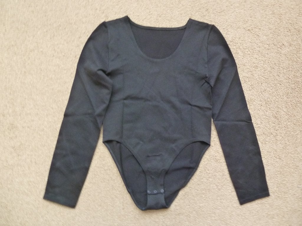 zwarte body / top maat 36 nog splinternieuw, Zwart, Nieuw, Ophalen of Verzenden, Lange mouw