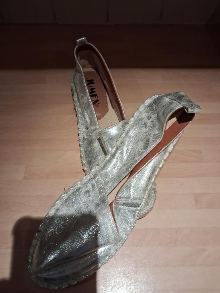 Zilverkleurige Jumex Espadrilles Maat 39, Kleding | Dames, Schoenen, Ophalen of Verzenden