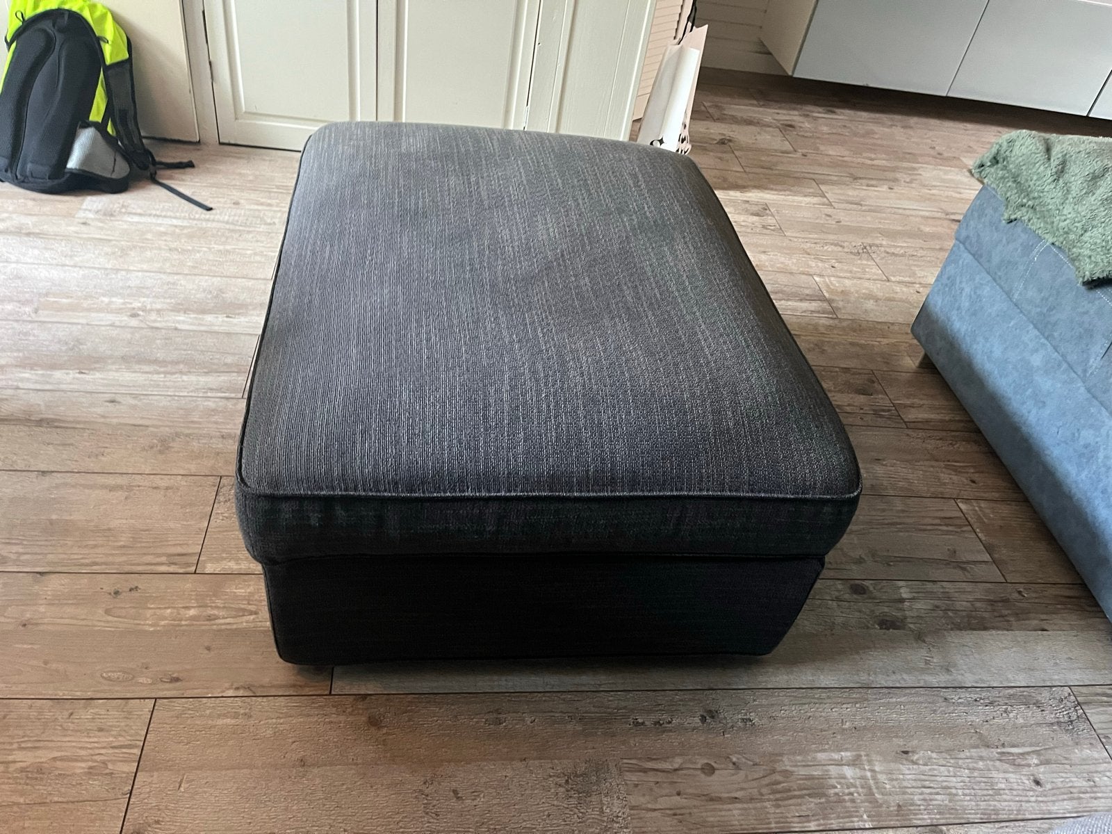 IKEA Kivik Voetenbank met opbergruimte, Gunnared middengrijs, Ophalen, 50 tot 75 cm, Zo goed als nieuw, 75 tot 100 cm