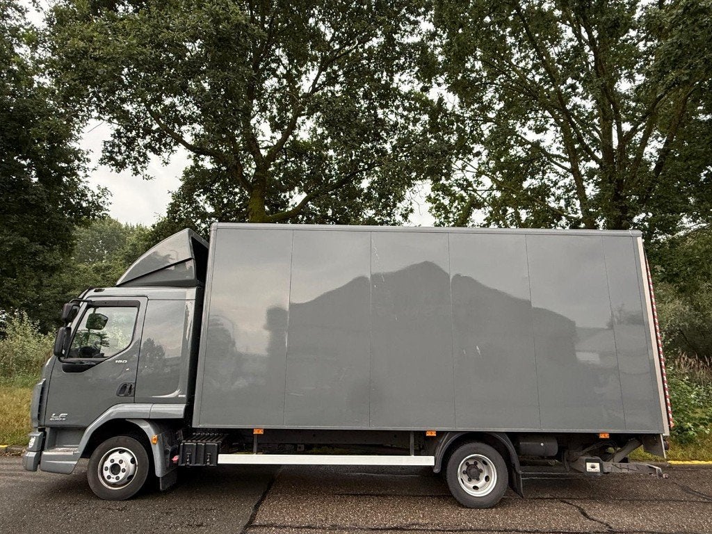 Daf LF 180 FA|EXCL.BTW|Euro6|Laadklep|Airco|Werkbank|184PK, Stof, Bedrijf, Diesel, 2 stoelen