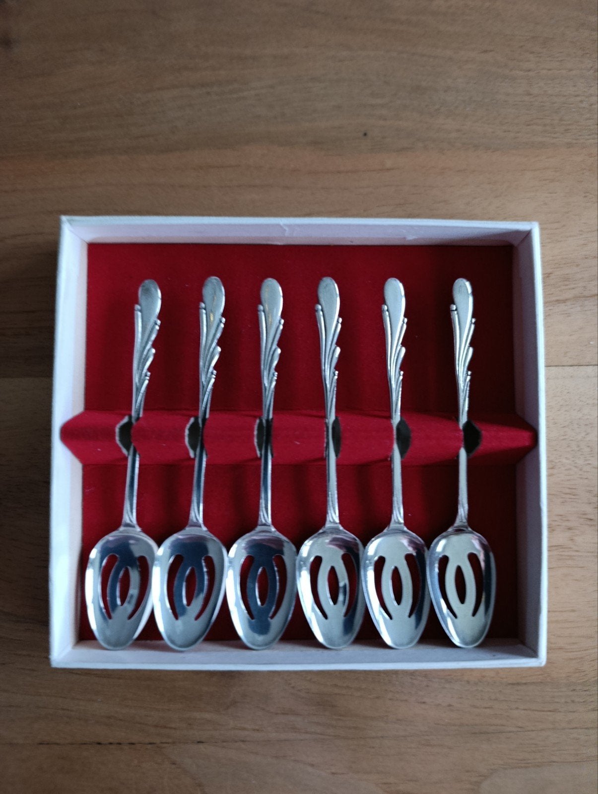 6 oude Olijf lepeltjes in de orginele cassete van Sola/massi, Ophalen of Verzenden