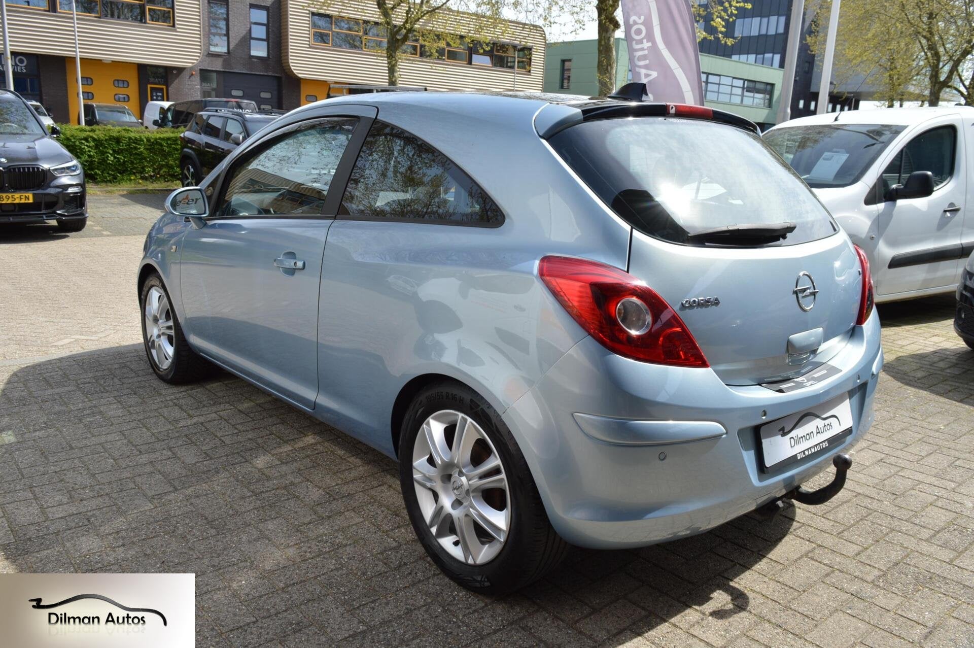 Opel Corsa 1.4-16V Cosmo|Airco|Schuifdak|Nap!( lees tekst)!, Auto's, Voorwielaandrijving, Parkeersensor, 4 cilinders, Met garantie (alle)