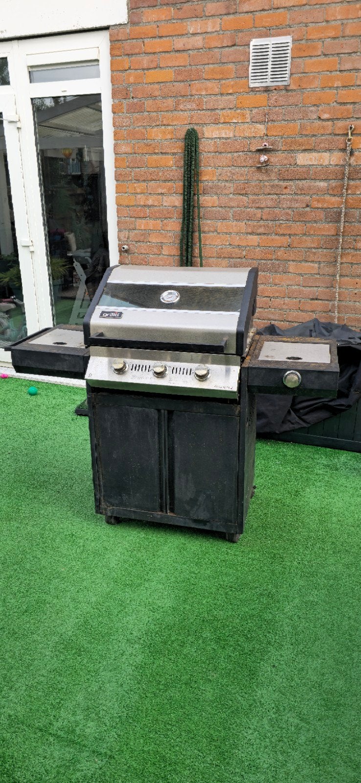 Grilld Gourmet 2 Gasbarbecue met hoes en gasfles, Ophalen of Verzenden, Gebruikt, Grilld