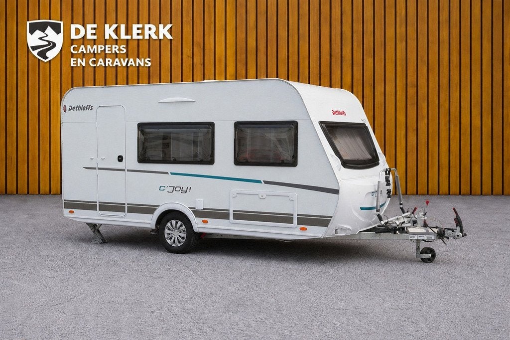 Dethleffs C-JOY 420 QSH (bj 2022), Bedrijf, Info@deklerkcaravans.nl, Haarlemmerstraat 1b
2182 HA  HILLEGOM, Tot en met 3
