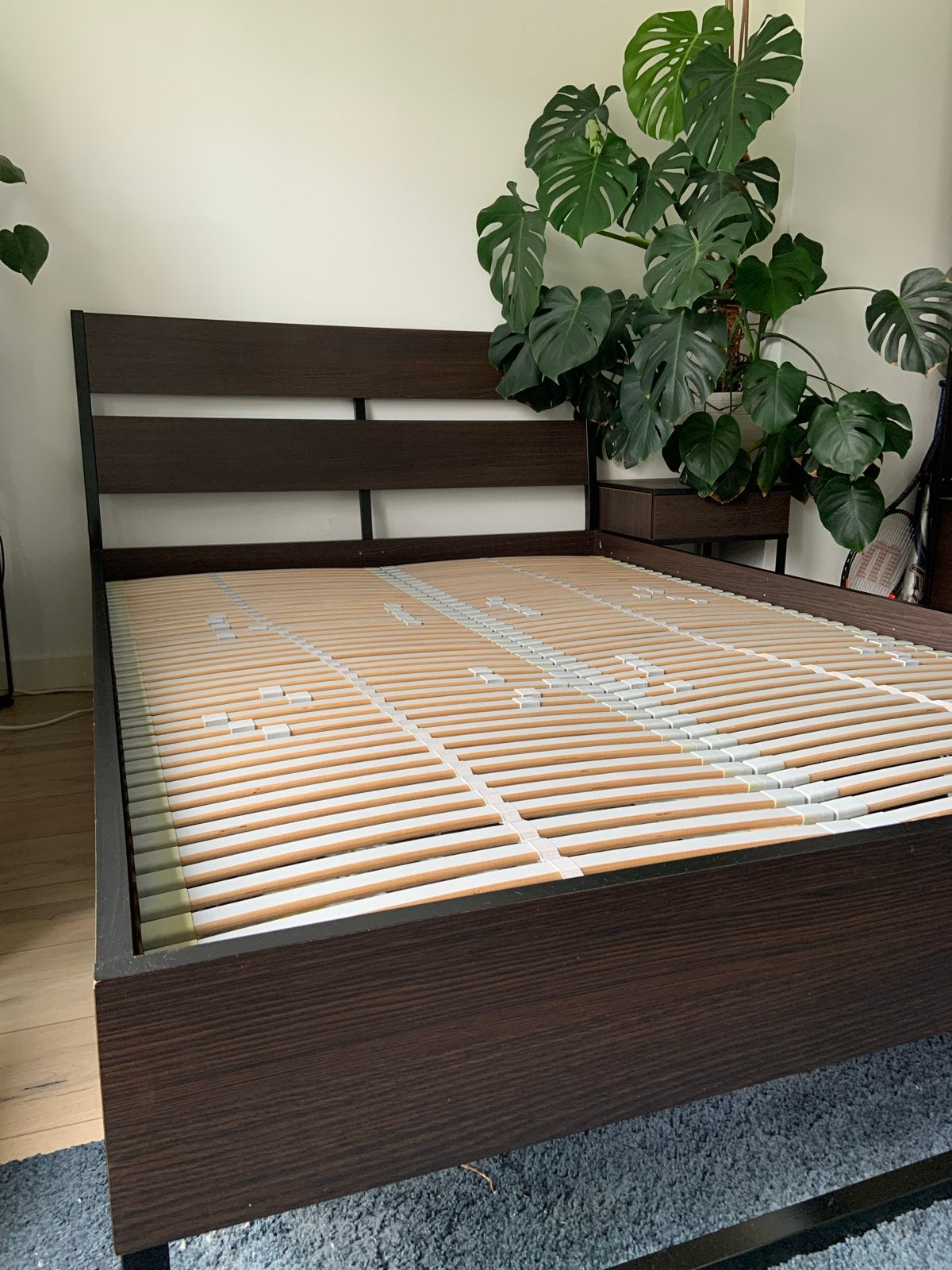 IKEA Trysil bed 140x200 met lattenbodem en 2 opberglades, Ophalen, Gebruikt, Bruin, Tweepersoons