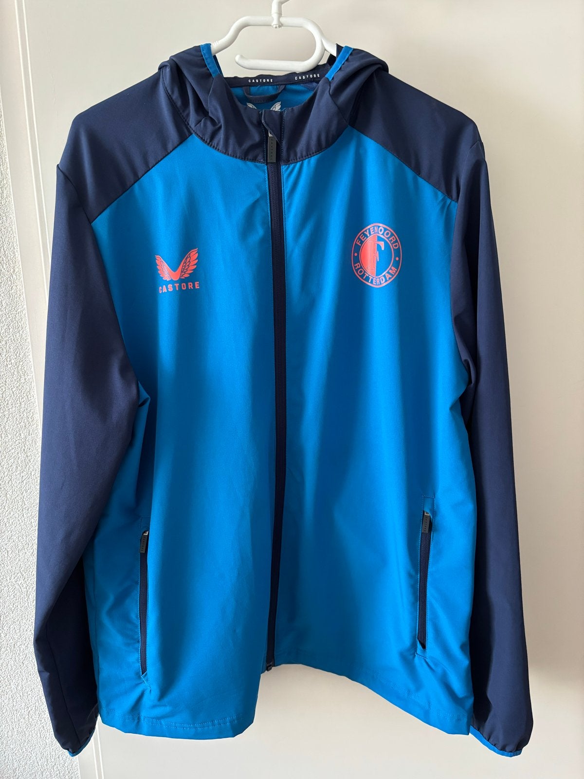Castore Feyenoord Trainingsjack Maat L, Ophalen of Verzenden, Gedragen, Maat 52/54 (L), Blauw