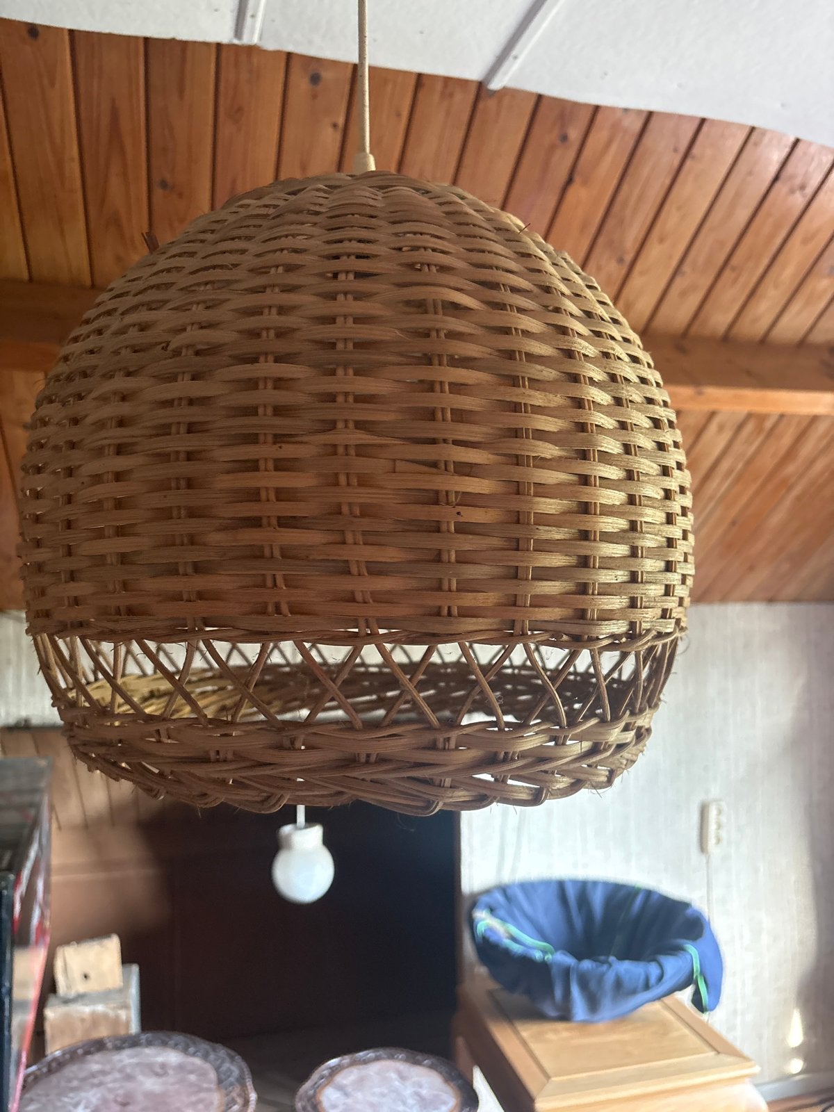 Rotan hanglamp - Vintage sfeer voor uw interieur, Ophalen, Gebruikt, Natuurlijk materiaal, E27 (groot)