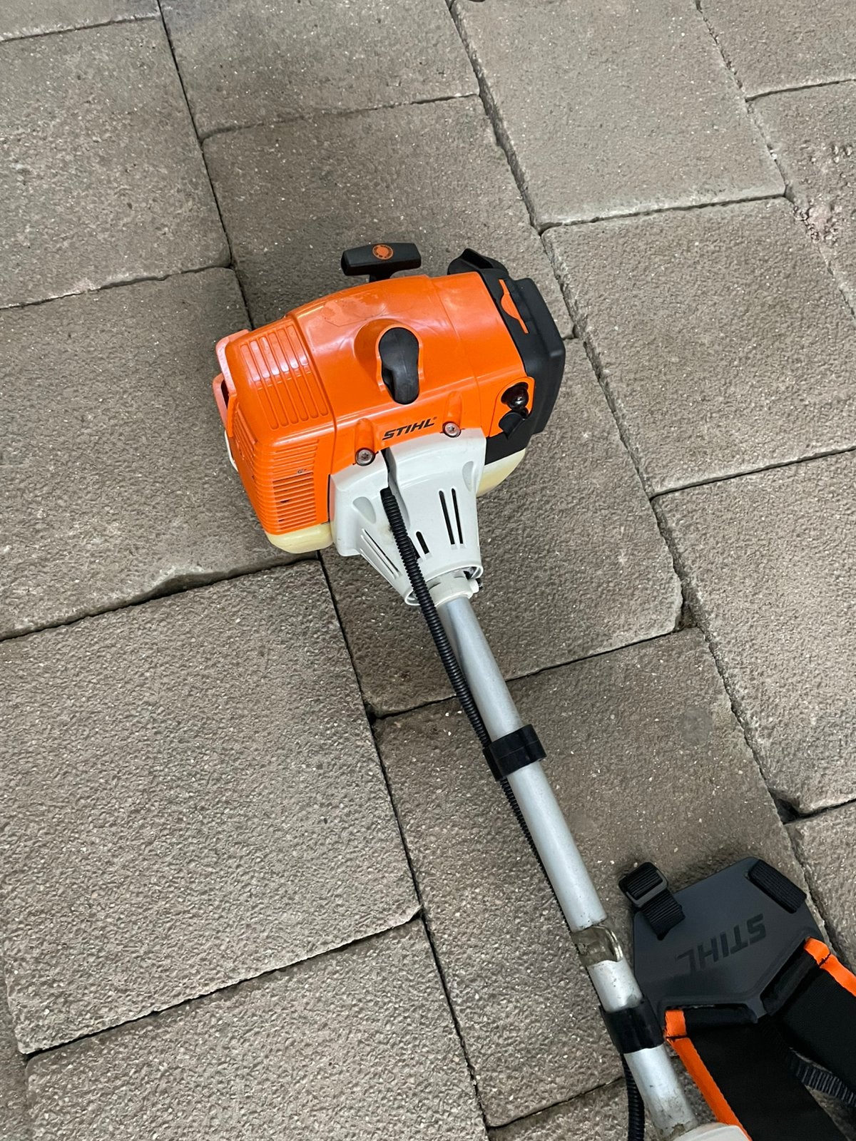 Stihl bosmaaier FS 120,zeer weinig gebruikt, Ophalen, Zo goed als nieuw, Benzine
