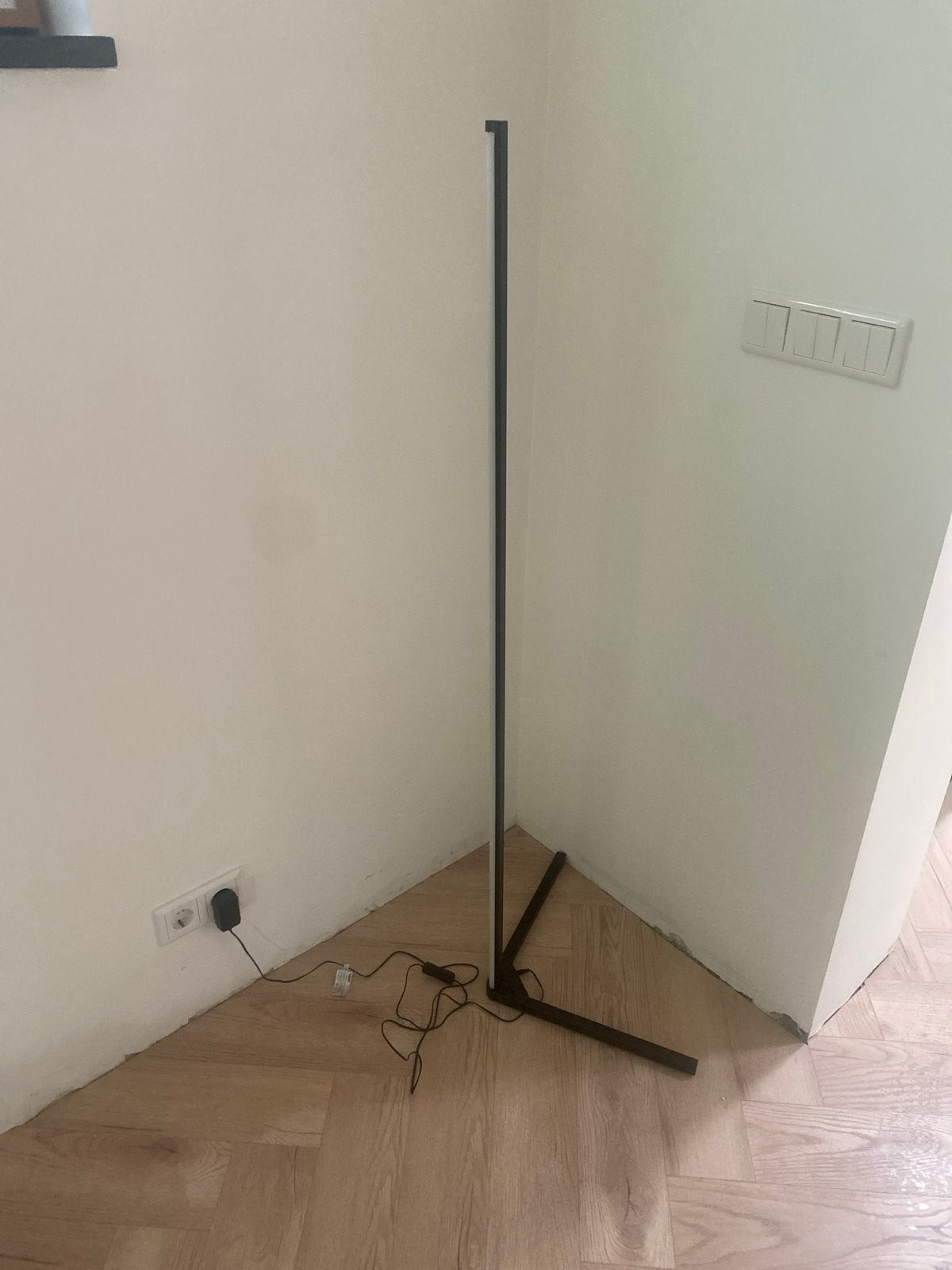 2x Smart LED Hoeklamp met RGB met app, Ophalen, Overige fittingen, Zo goed als nieuw, Metaal
