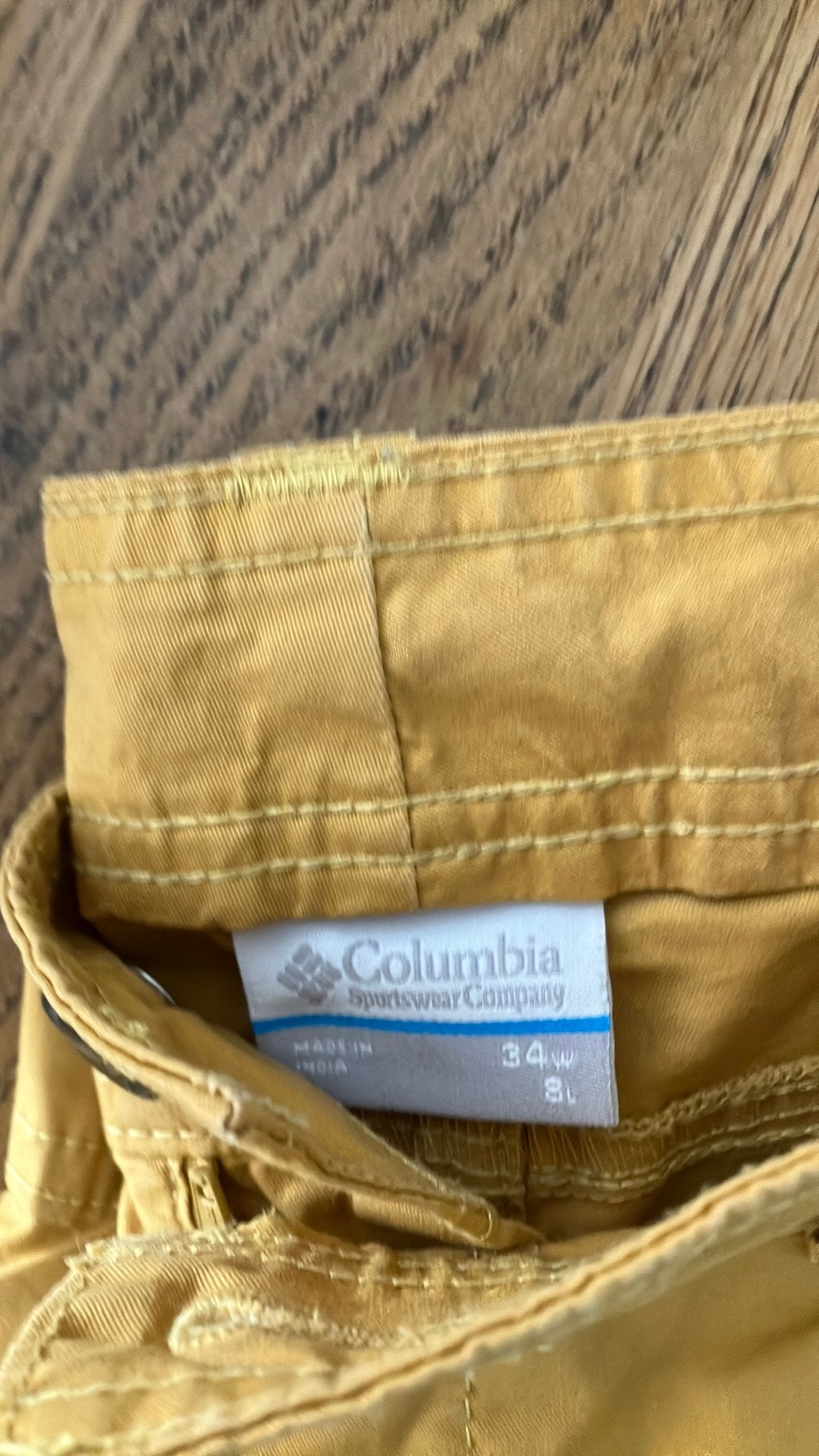 Columbia sportwear korte broek, Ophalen of Verzenden, Zo goed als nieuw, Beige