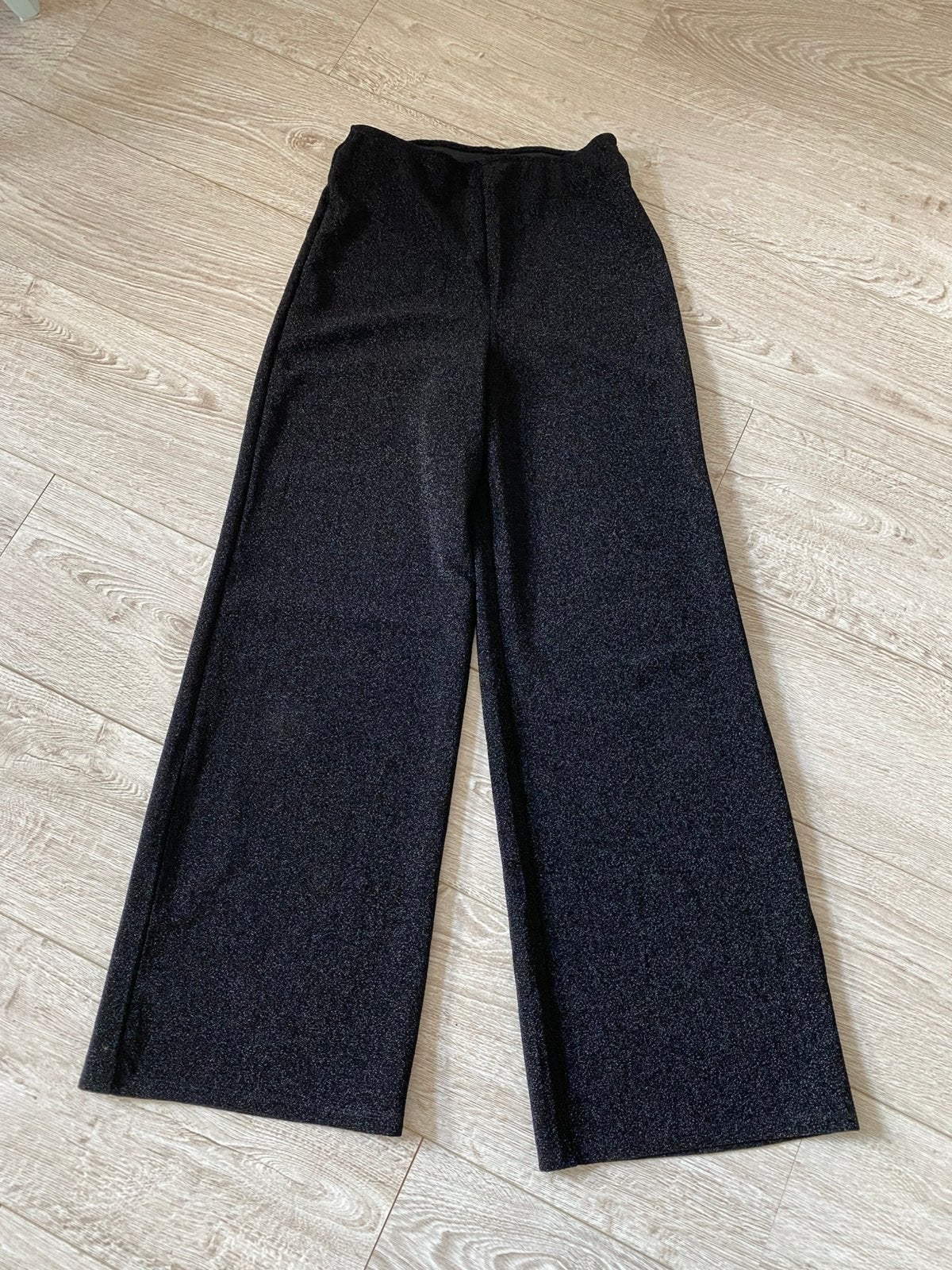 Zwarte broek met glitter maat S, Zwart, Ophalen of Verzenden, Zo goed als nieuw, Maat 36 (S)