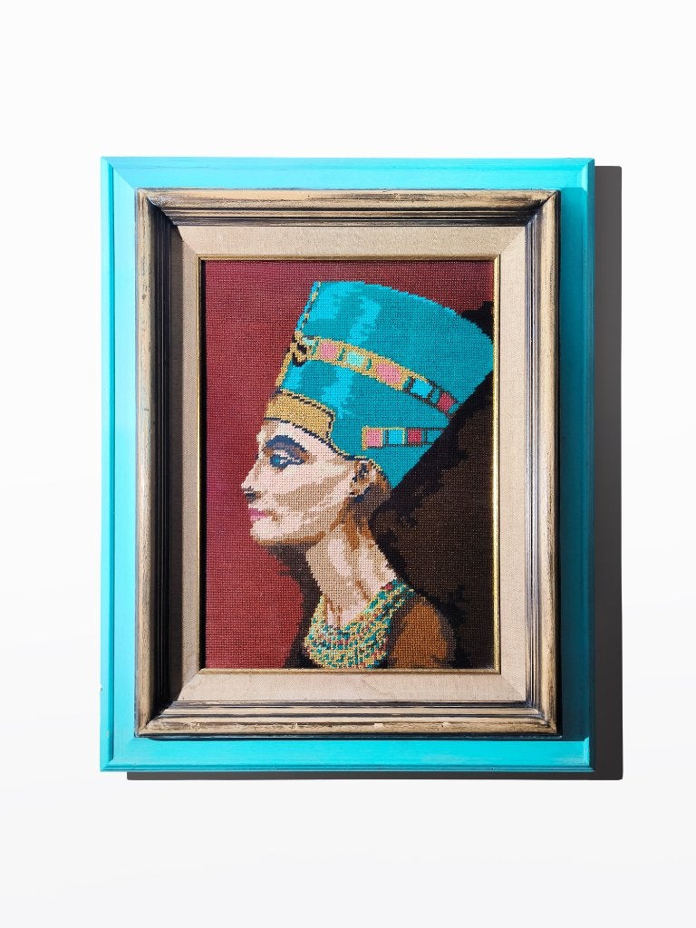 Groot vintage borduurwerk Nefertiti, Gebruikt, Meerkleurig, Textiel, Achter glas