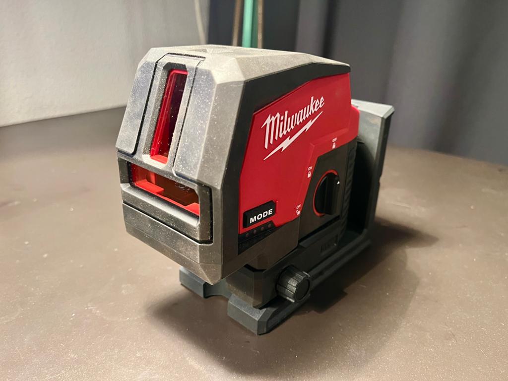 Milwaukee M12 CLLP-0C Punt- en kruislijnlaser groen 12V, Doe-het-zelf en Verbouw, Meetapparatuur, Ophalen of Verzenden, Zo goed als nieuw