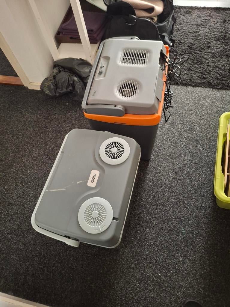 2 koelboxen, Caravans en Kamperen, Ophalen of Verzenden, Gebruikt, Koelbox, Elektrisch