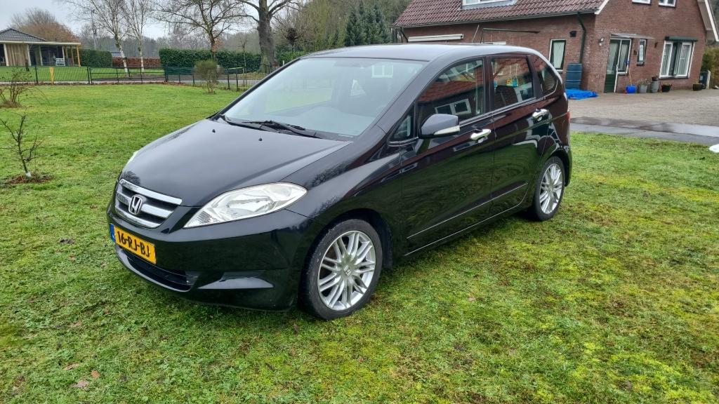 Honda FR-V 2.0 I MPV   6-persoons, Auto's, Honda, Voorwielaandrijving, 1998 cc, Zwart, 4 cilinders