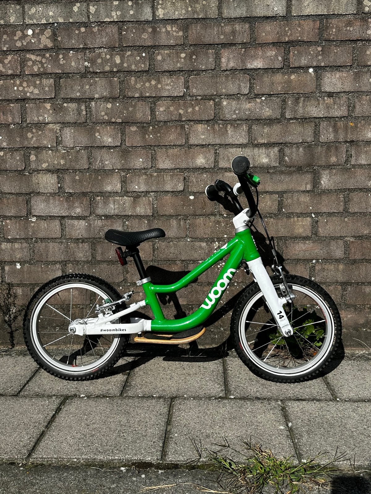 Woom 1 plus Kinderloopfiets 14 inch - Groen, Ophalen, Gebruikt, Velgrem, Minder dan 16 inch