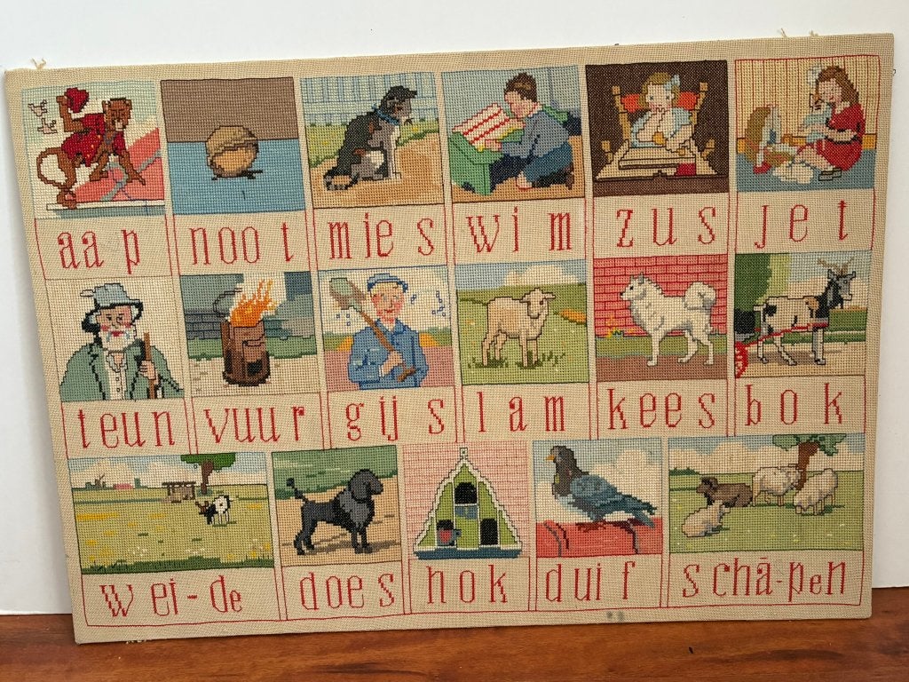 Aap, noot, mies geborduurd, Ophalen, Overige thema's