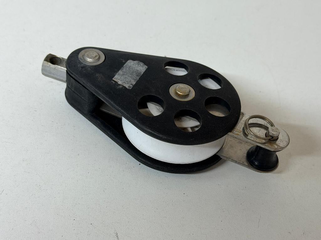 Barton 1 schijfs blok 62 mm tot 12 mm met wartel en hondsvot, Ophalen of Verzenden, Gebruikt, Lijn of Blok