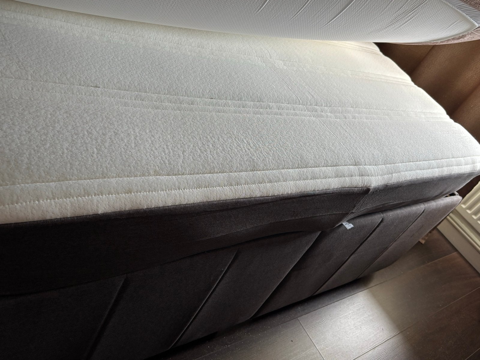 Foto 4 van Boxspring 160x200 cm inclusief matras