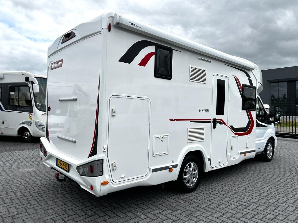 Challenger Etape Edition 270 Enkele-bedden/Automaat/Euro-6!, Automaat, Ford, 6 tot 7 meter, Bedrijf