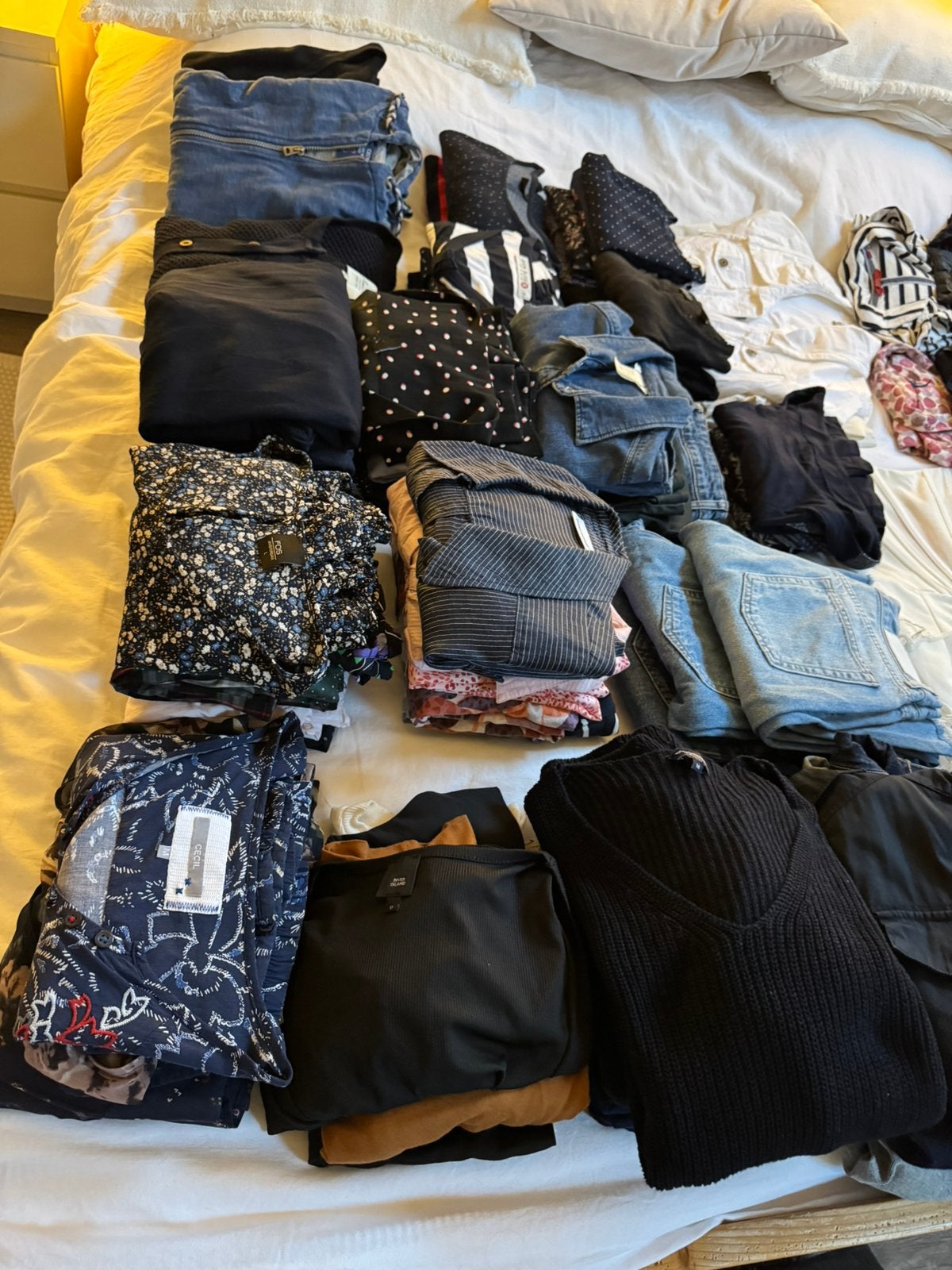 Wegens opruiming /aankomende verhuizing goede dameskleding, Ophalen, Zo goed als nieuw, Maat 38/40 (M)