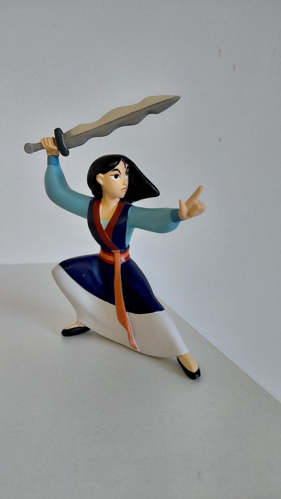 Mulan Disney beeld, Ophalen of Verzenden, Zo goed als nieuw, Beeldje of Figuurtje