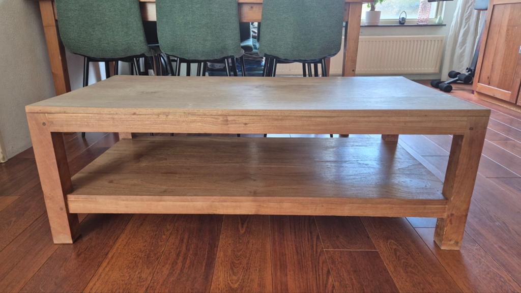 Massief teak houten salontafel, Huis en Inrichting, Gebruikt, 100 tot 150 cm, Modern, Natuurlijk, Minder dan 50 cm