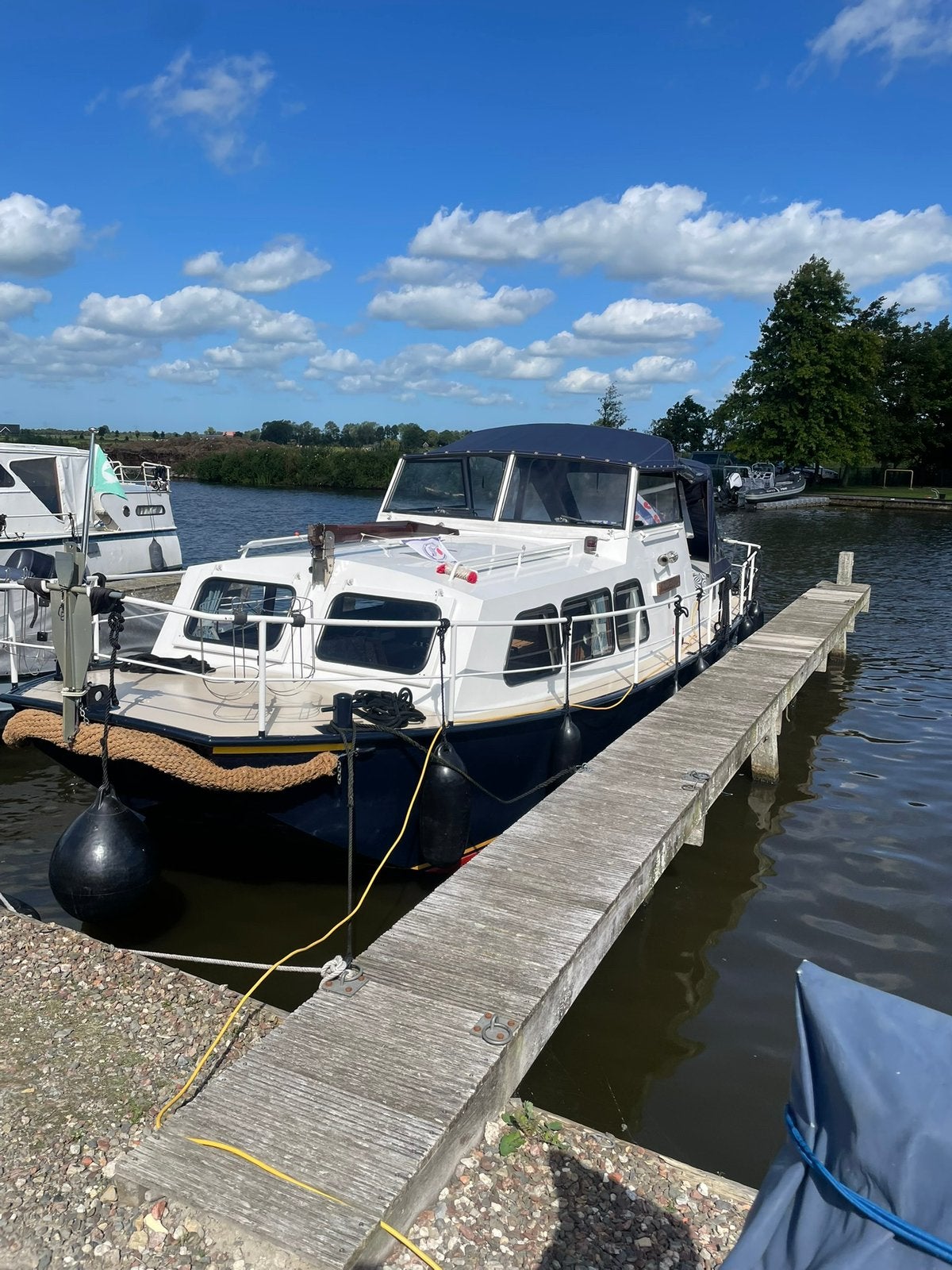 Doerak /Boot te huur Friesland met Boegschroef 500 per  week, Sloep of Motorboot