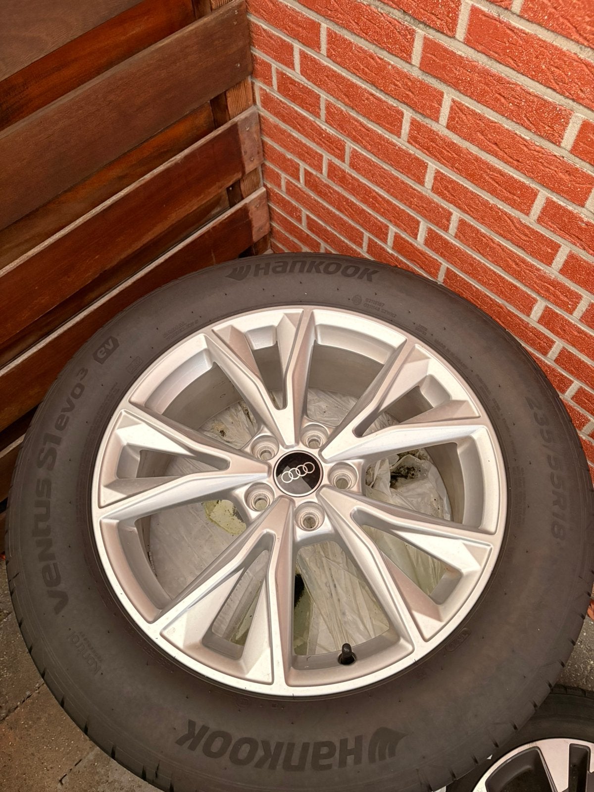 Audi Q3 velgenset zomerbanden, Auto-onderdelen, Banden en Velgen, Ophalen, 18 inch, Banden en Velgen, Nieuw