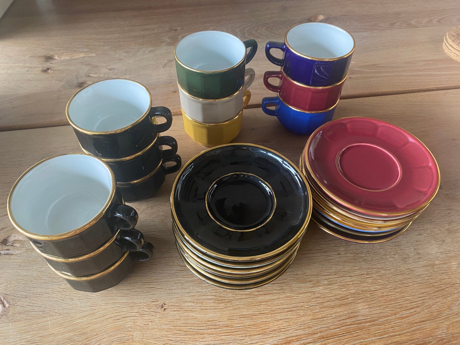 Apilco koffiekoppen, Klassiek, Ophalen of Verzenden, Zo goed als nieuw, Kop(pen) en/of Schotel(s)