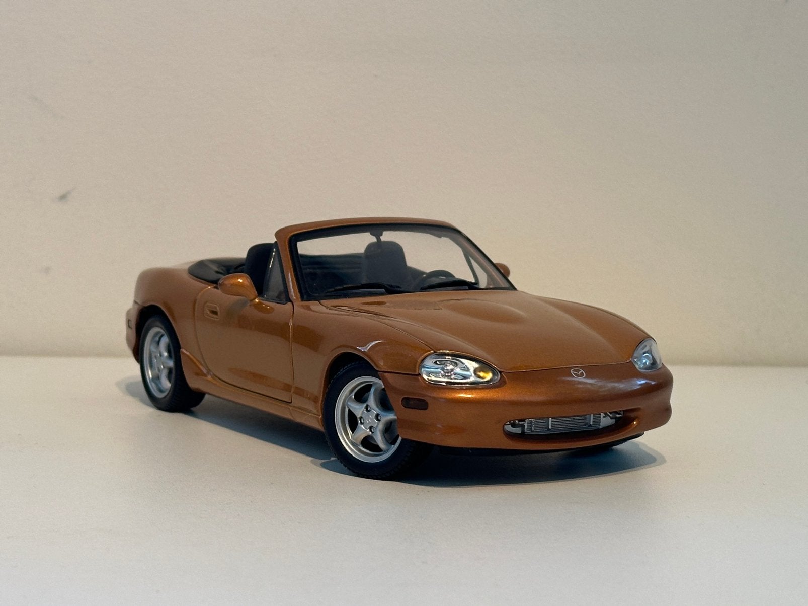 Mazda MX-5 NB | Gateway | schaal 1:18 | ZGAN, Hobby en Vrije tijd, Modelauto's | 1:18, Ophalen of Verzenden, Zo goed als nieuw