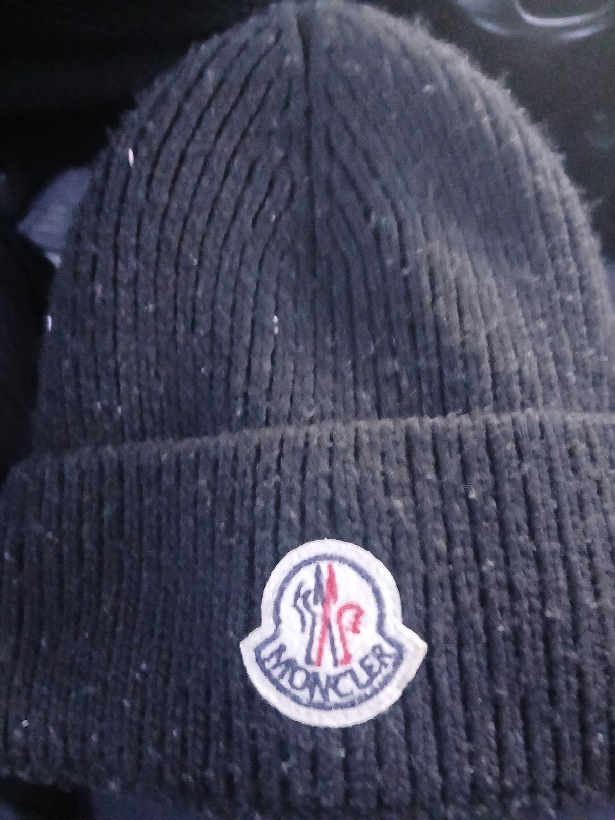 Moncler muts, Kleding | Heren, Ophalen of Verzenden, Zo goed als nieuw, Overige maten, Muts