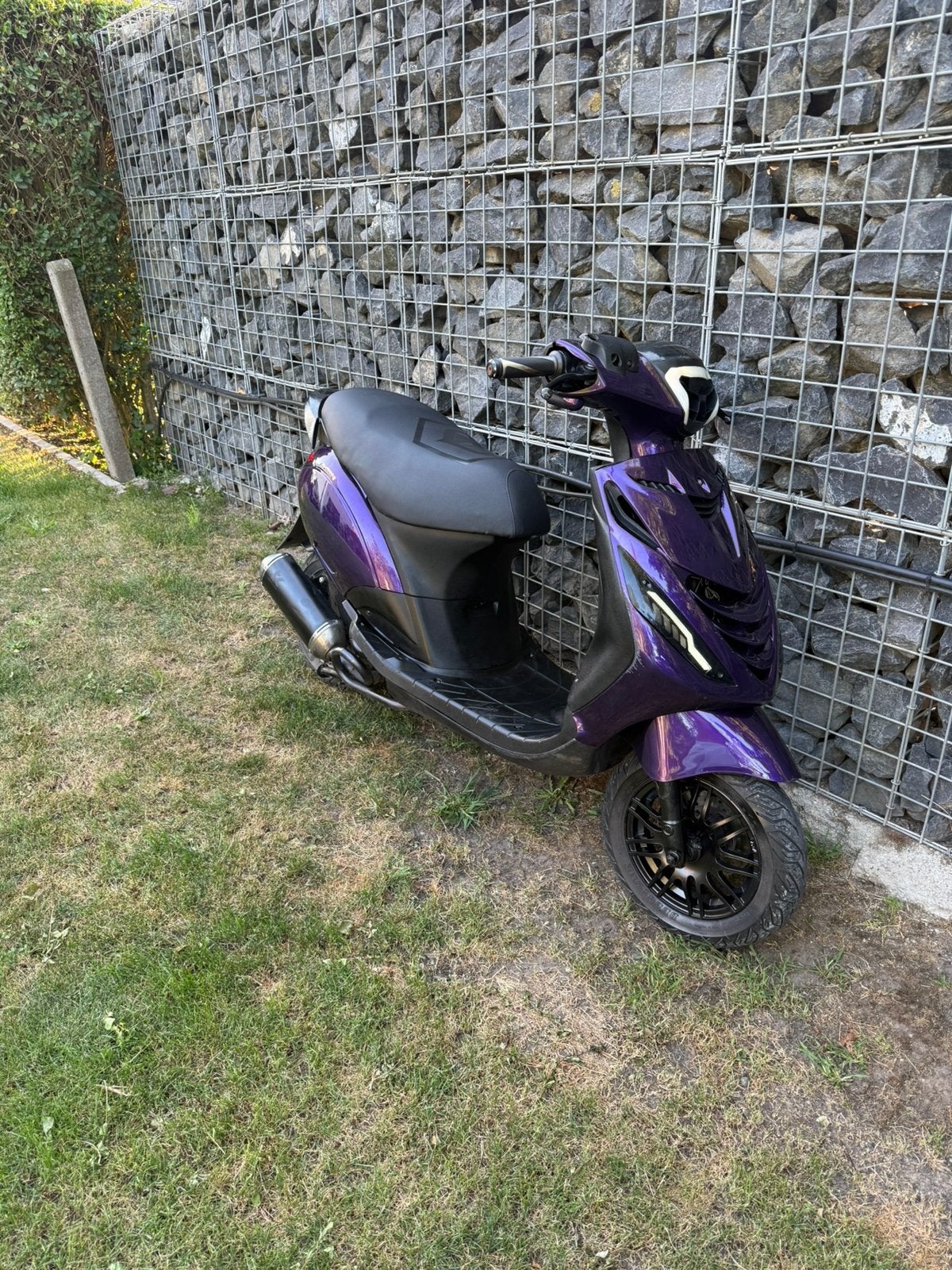 Piaggio zip 80cc, Fietsen en Brommers, Ophalen, Zo goed als nieuw, Benzine, Zip