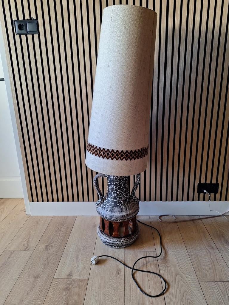 Grote retro/vintage vloerlamp, West Germany stijl, Huis en Inrichting, Ophalen, Gebruikt, 100 tot 150 cm, Retro, Vintage, West Germany