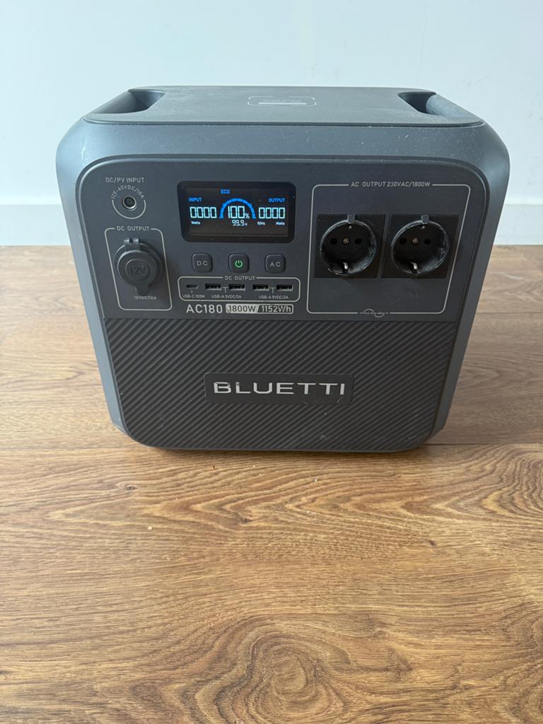 Bluetti AC180, Caravans en Kamperen, Camper-accessoires, Ophalen, Zo goed als nieuw