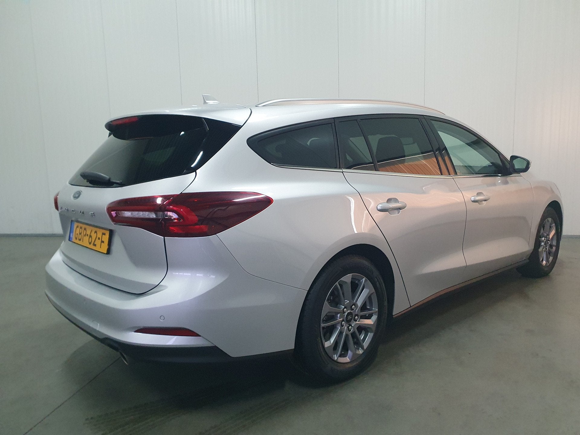 Ford FOCUS Wagon 1.0 EcoBoost Hybrid Titanium NAVI/LED/CRUIS, Stof, Gebruikt, Euro 6, Origineel Nederlands