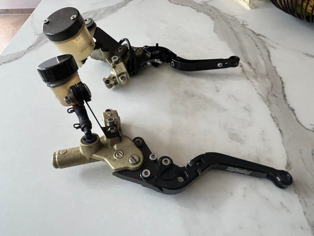Ducati 748/916 goldline rem/koppelings hendels & carbon!, Motoren, Onderdelen | Ducati, Ophalen of Verzenden, Gebruikt