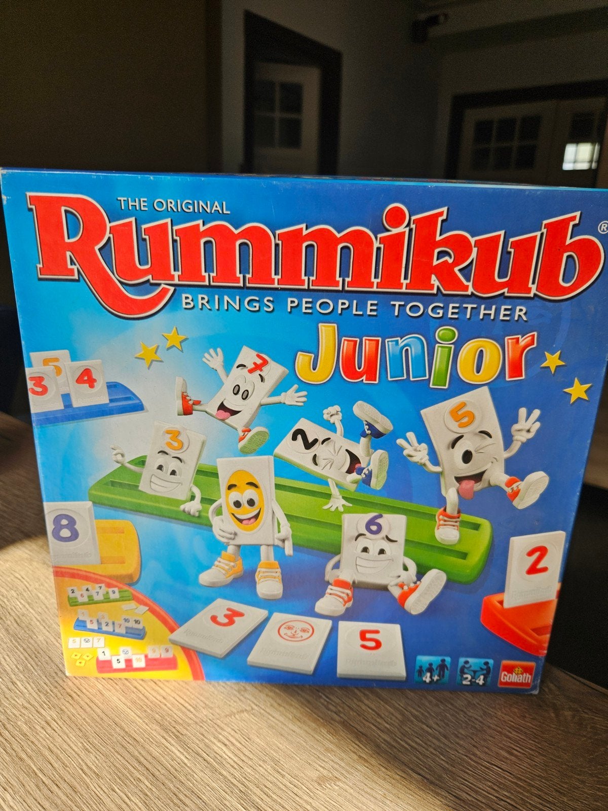 Rummikub Junior - Compleet en in nette staat, Drie of vier spelers, Ophalen of Verzenden, Zo goed als nieuw, Goliath
