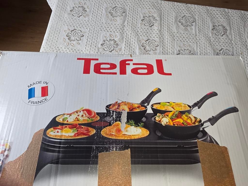 Tefal gourmet wok party zo goed als nieuw, Ophalen, Zo goed als nieuw, 4 t/m 7 personen