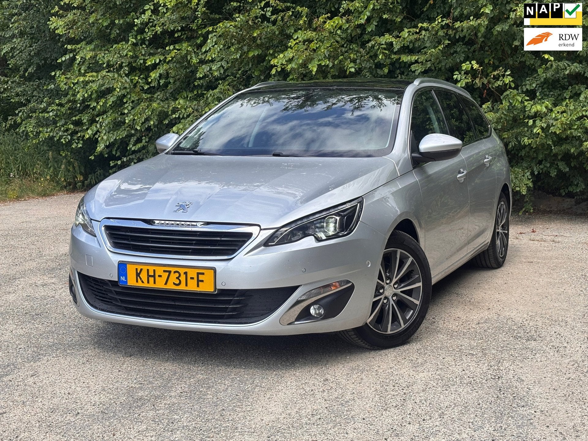 Peugeot 308 SW 1.6 BlueHDI Blue Lease Premium | Navi + Adapt, Auto's, Peugeot, Gebruikt, Euro 6, 4 cilinders, Origineel Nederlands