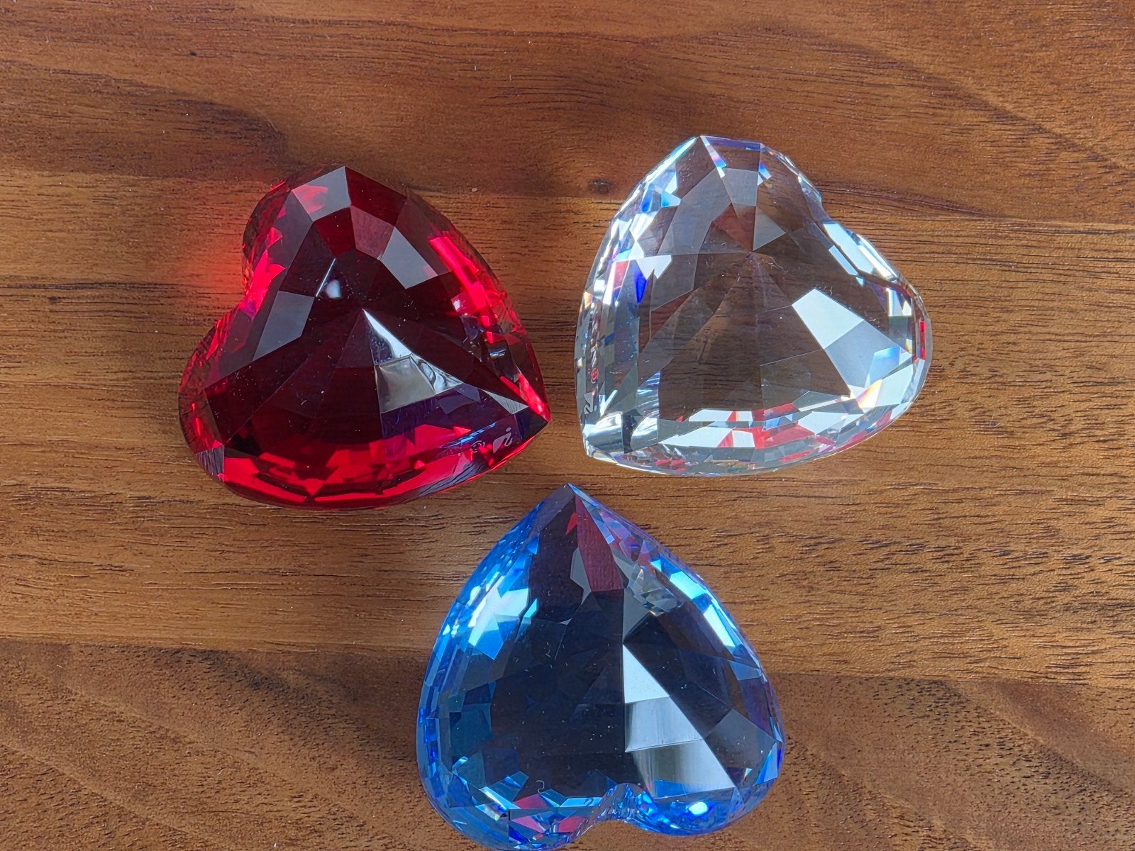 Swarovski SCS Complete Hartenset 1996-1998 (Trilogy) – Inclu, Verzamelen, Ophalen of Verzenden, Zo goed als nieuw, Figuurtje